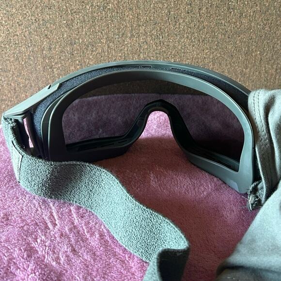 ─୨ৎ─ Revision Eyewear APEL Protective Gear Glasses ( 1A-GA- 1G-Box #16) - Picture 5 of 6